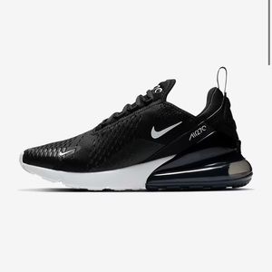 Black Nike Airmax 270 Sneaker size 7